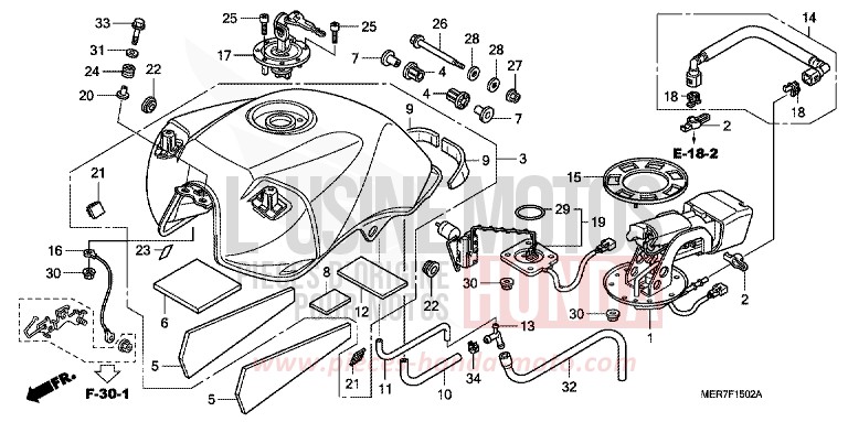 RESERVOIR A CARBURANT (CBF600S8/SA8) de CBF600S ABS PEARL SIENA RED (R320) 2008